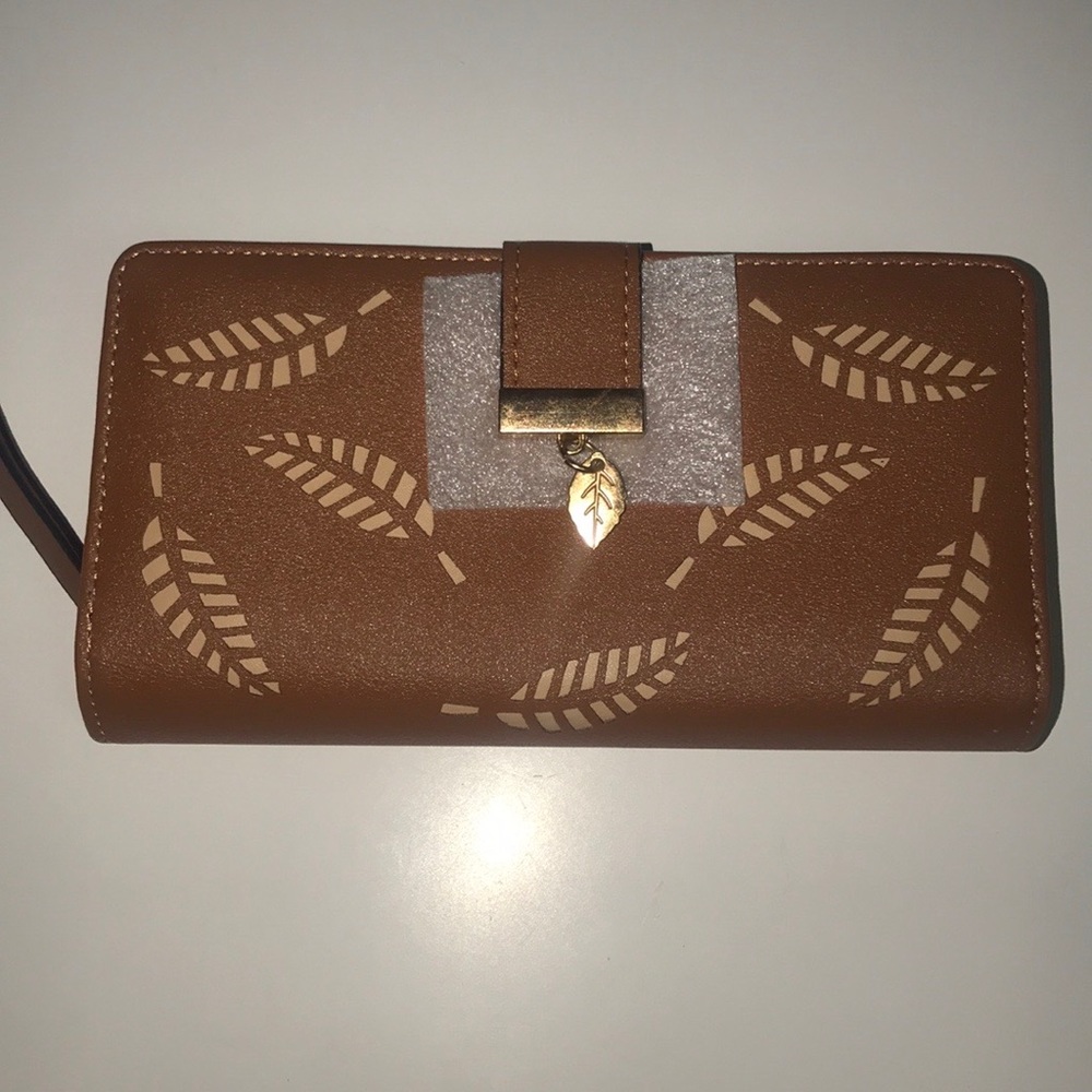 BRAND NEW VAGABONDS GOOD LEAF WALLET